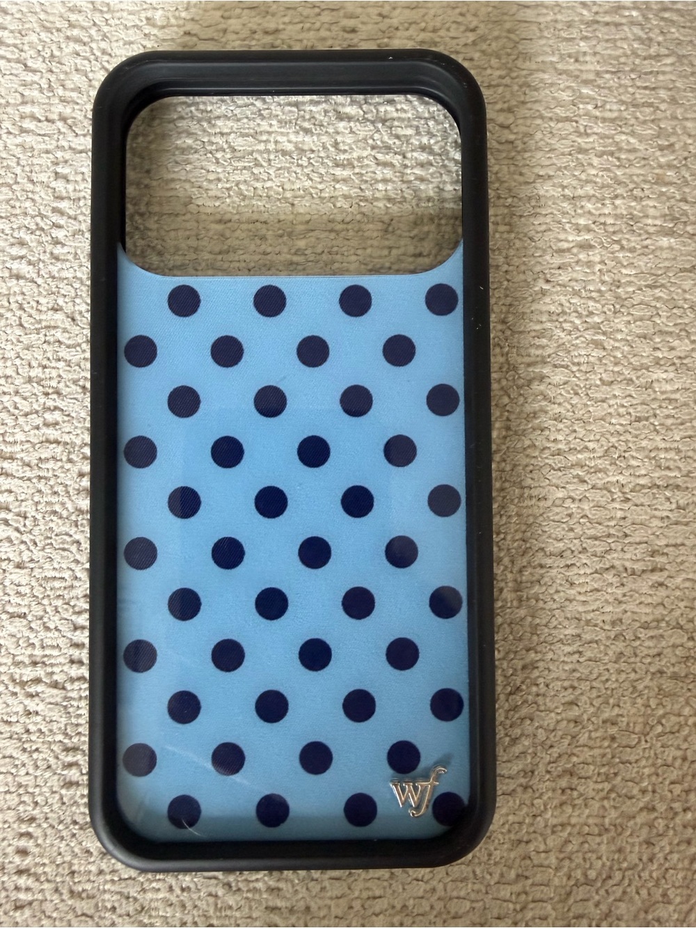 Wildflower Iphone 17 pro max polka dot phone case
